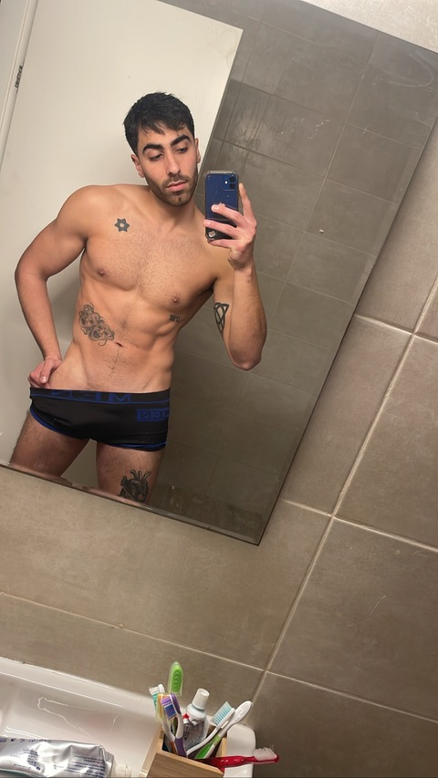 adrielrial onlyfans leaked picture 2