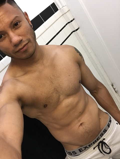 antoniojuice onlyfans leaked picture 2