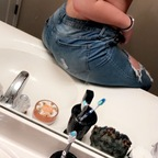 ashleysmashh (Ashley) OnlyFans Leaked Videos and Pictures 

 profile picture