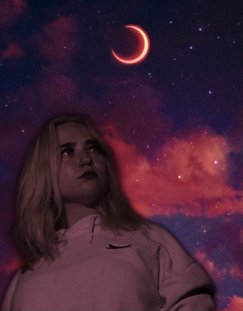 Header of bella.luna.free