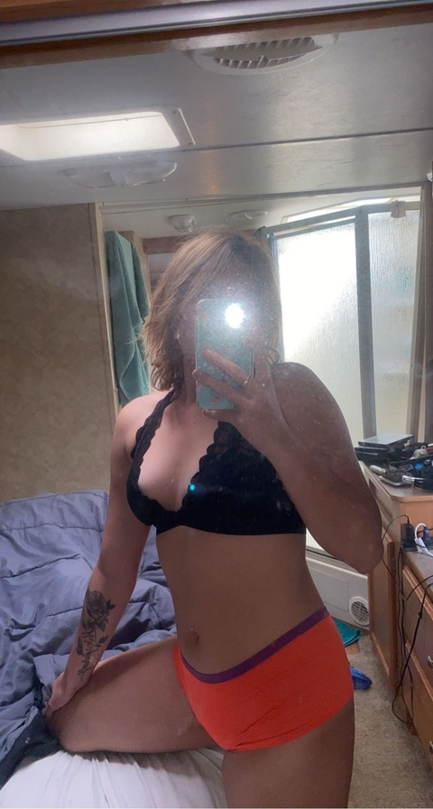 countrygirl879 onlyfans leaked picture 2