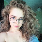 View curly.witch (Green Witch) OnlyFans 172 Photos and 127 Videos for free 

 profile picture