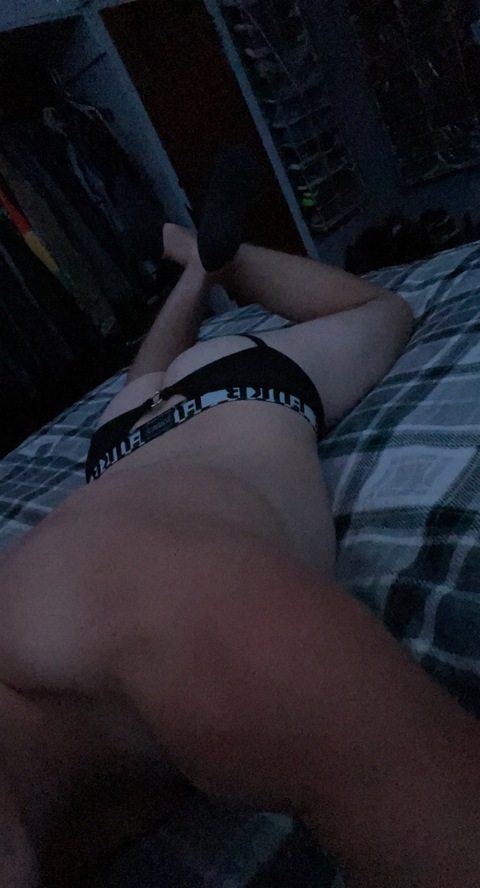 devingayboy onlyfans leaked picture 2