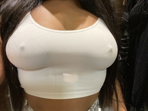 Header of maemaexoxo69