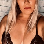 qbee121 (QBEE121) OnlyFans content 

 profile picture