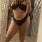 View roxannegarcia (Roxanne Garcia) OnlyFans 115 Photos and 32 Videos for free 

 profile picture