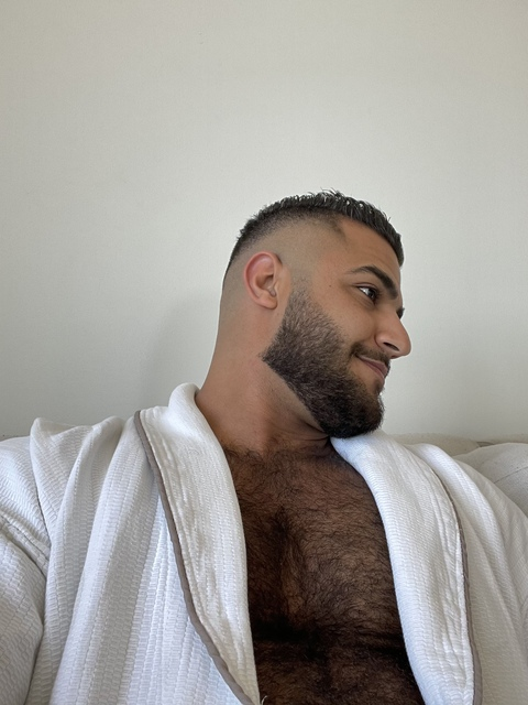 Header of samhairyhunk