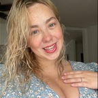 View selenaray (Selena Ray busty blonde) OnlyFans 345 Photos and 241 Videos gallery 

 profile picture