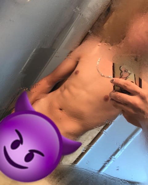 skeletaldaddy420 onlyfans leaked picture 2