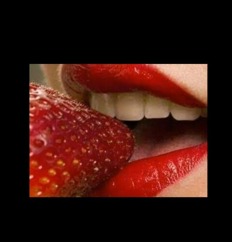 Header of strawberryseed