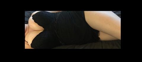 Header of titswrangler