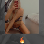 urfavwhitegurl3272 OnlyFans Leaked (49 Photos and 32 Videos) 

 profile picture