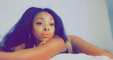 Header of zurimonae